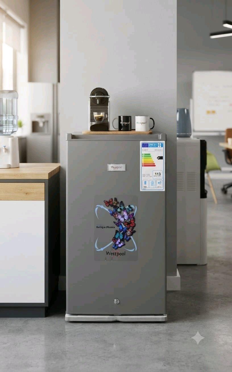 Nouvel arrivage WESTPOOLFrigo de bureau ou de chambre 100 litre